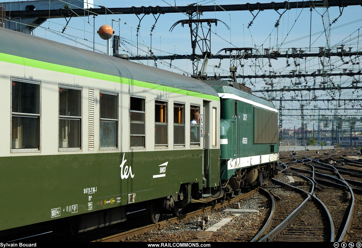 050923_DSC_6895_SNCF_-_CC_6558_-_Lyon_Perrache.jpg