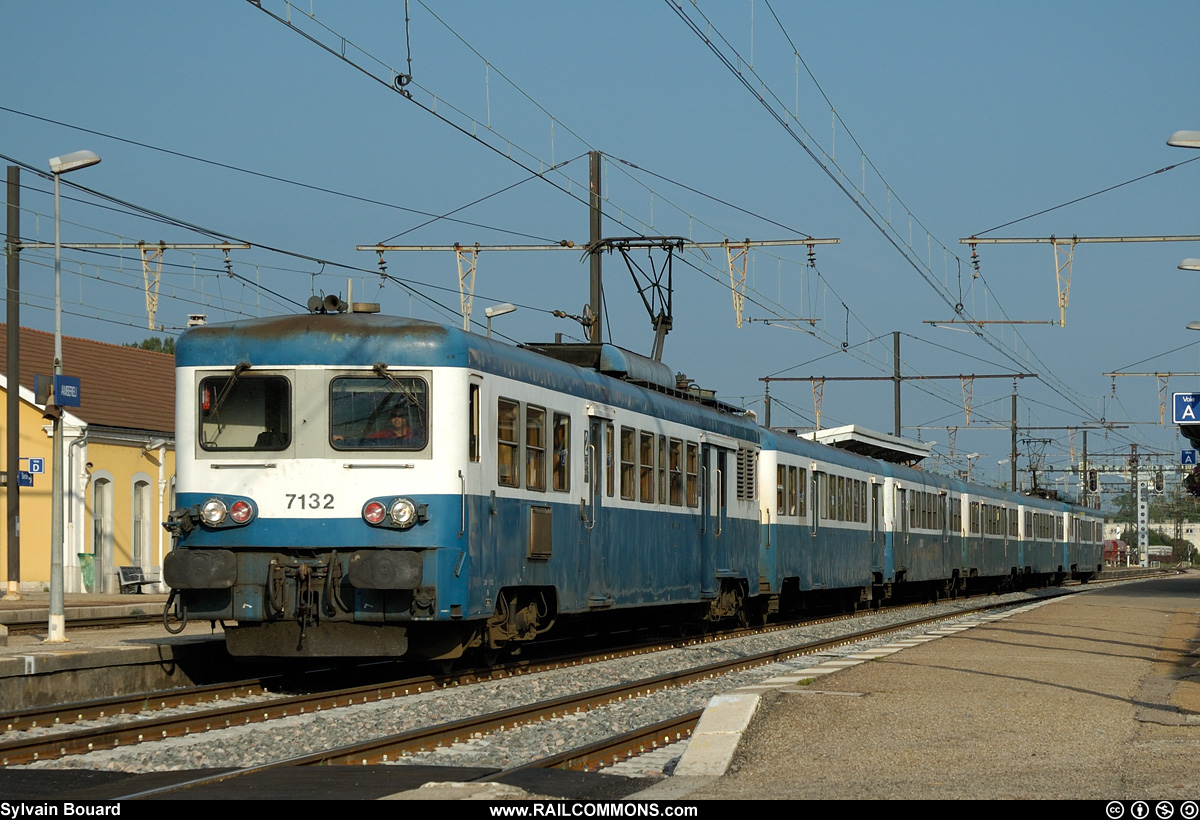 050726_DSC_4400_SNCF_-_Z_7132_-_Amberieu.jpg