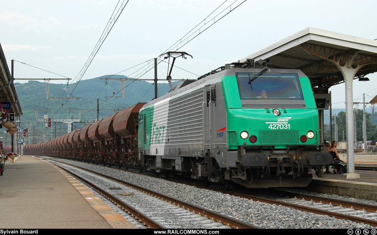 050624_DSC_3504_SNCF_-_BB_27031_-_Amberieu.jpg