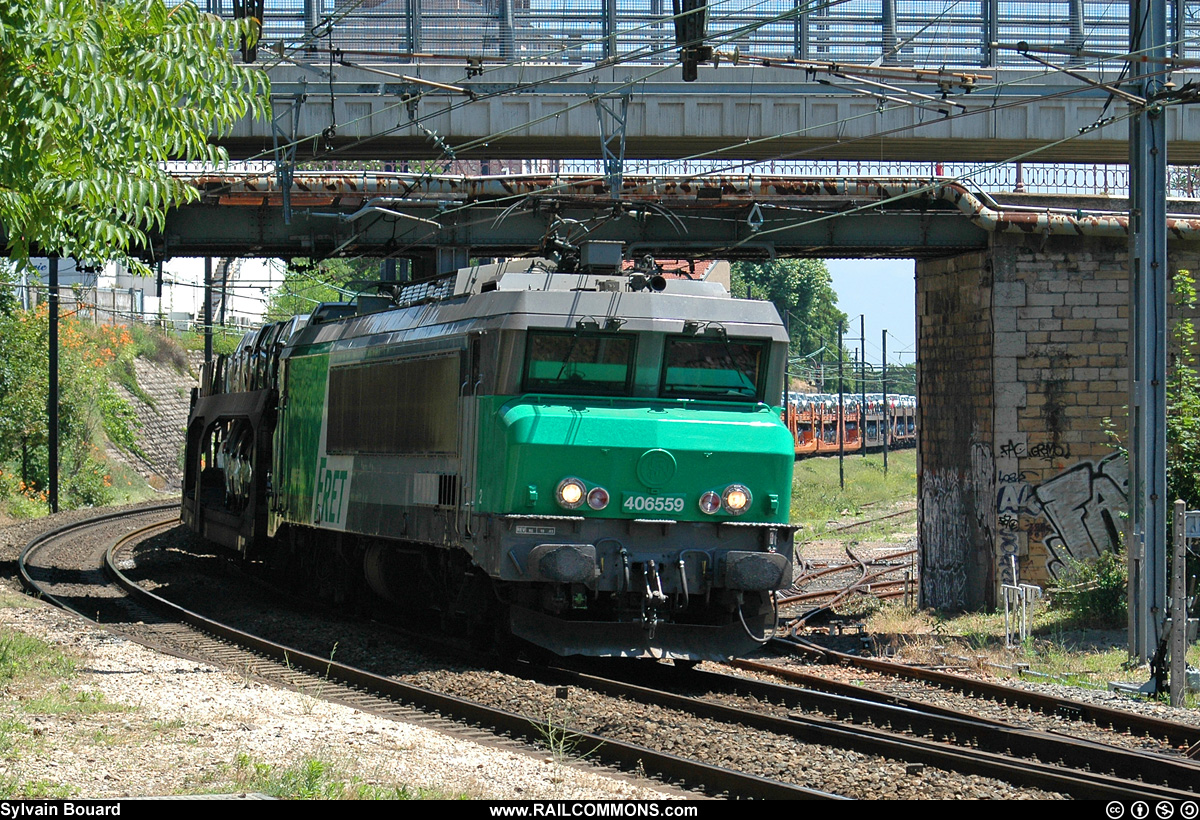 050617_DSC_3350_SNCF_-_CC_6559_-_Lyon_Saint_Clair.jpg