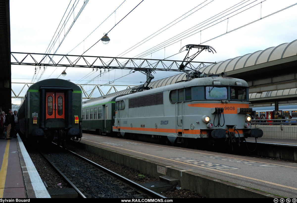 051019_DSC_7558_SNCF_-_BB_9608_-_Lyon_Part_Dieu.jpg