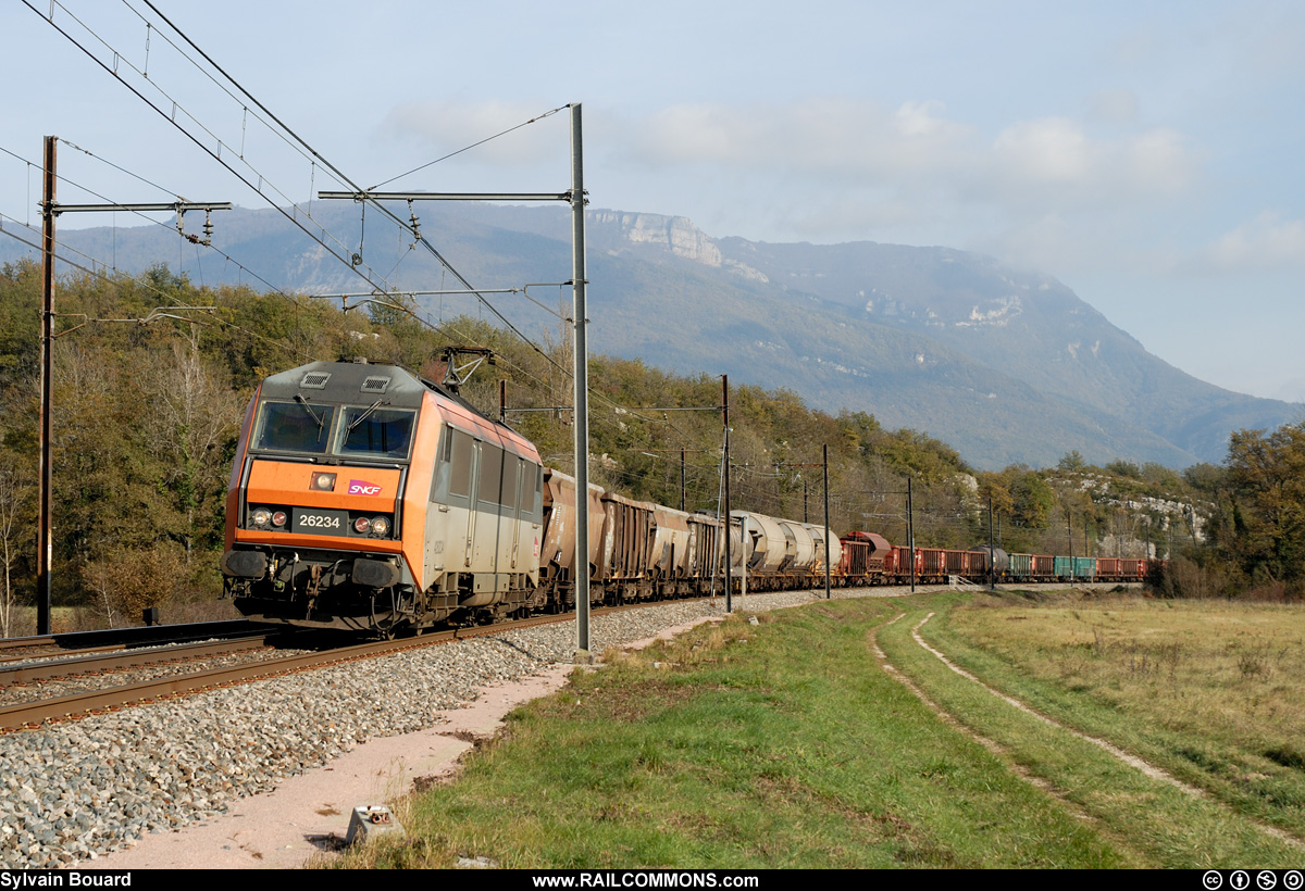 061110_DSC_0045_SNCF_-_BB_26234_-_Belmont_Luthezieu.jpg