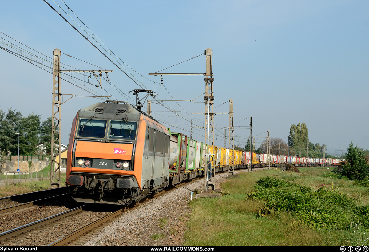 121006_DSC_3089_SNCF_-_BB_26114_-_Creches_sur_Saone.jpg