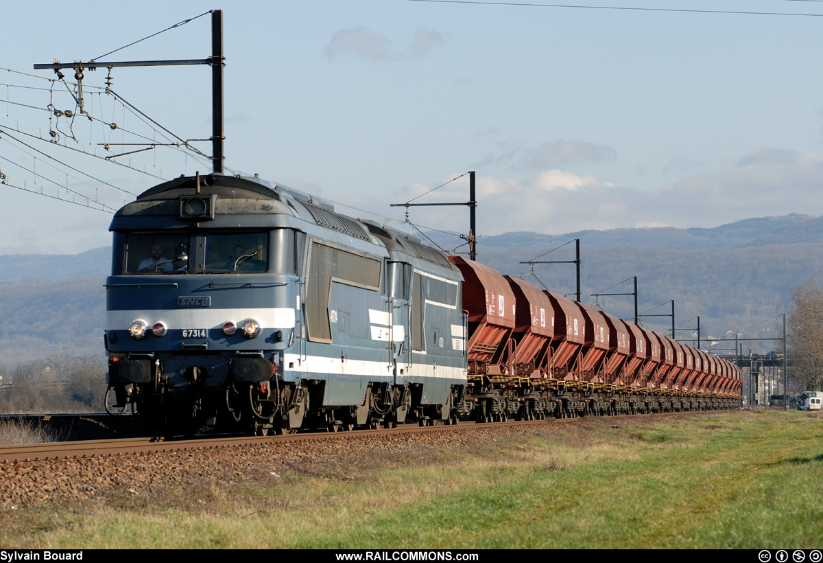 070111_DSC_0136_SNCF_-_BB_67314_-_St_Denis_en_Bugey.jpg