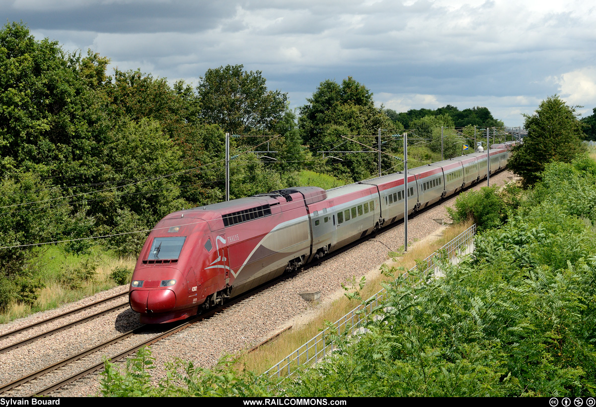 120714_DSC_2864_Thalys_-_PBKA_4302_-_Illiat.jpg