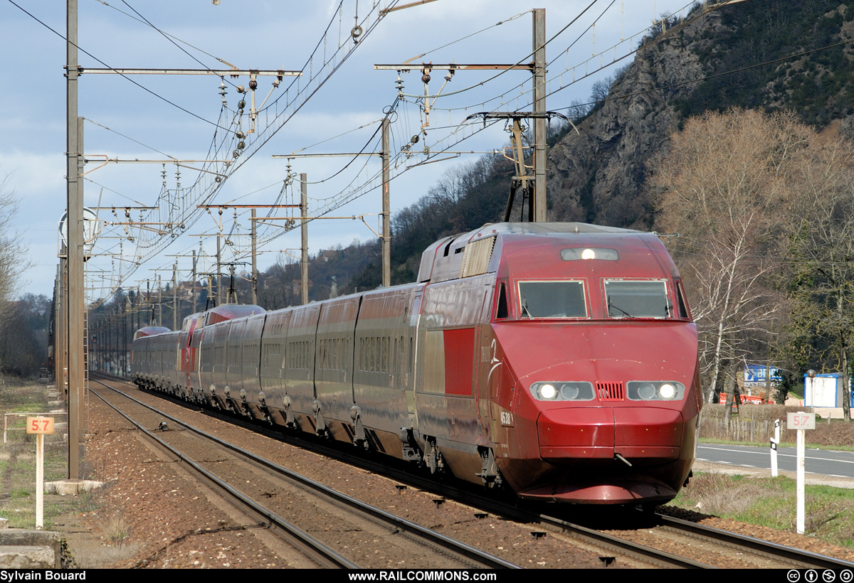 070303_DSC_0706_Thalys_-_PBA_4538_-_Torcieu.jpg