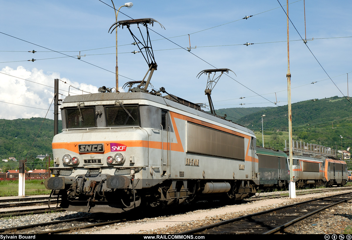 070519_DSC_2330_SNCF_-_BB_7418_-_Amberieu.jpg