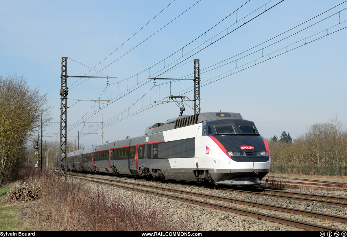 130316_DSC_3756_SNCF_-_TGV_Sud_Est_15_-_Vonnas.jpg