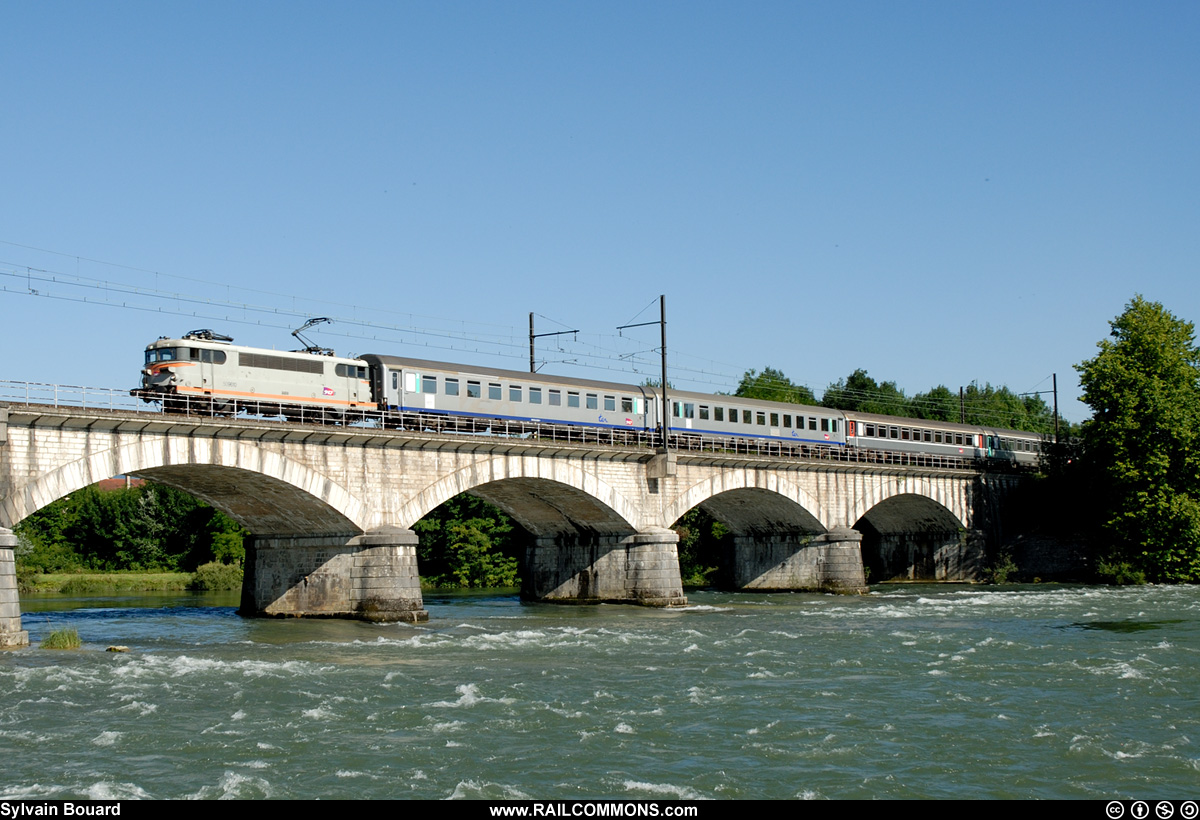 070713_DSC_3204_SNCF_-_BB_9610_-_Pont_d_Ain.jpg