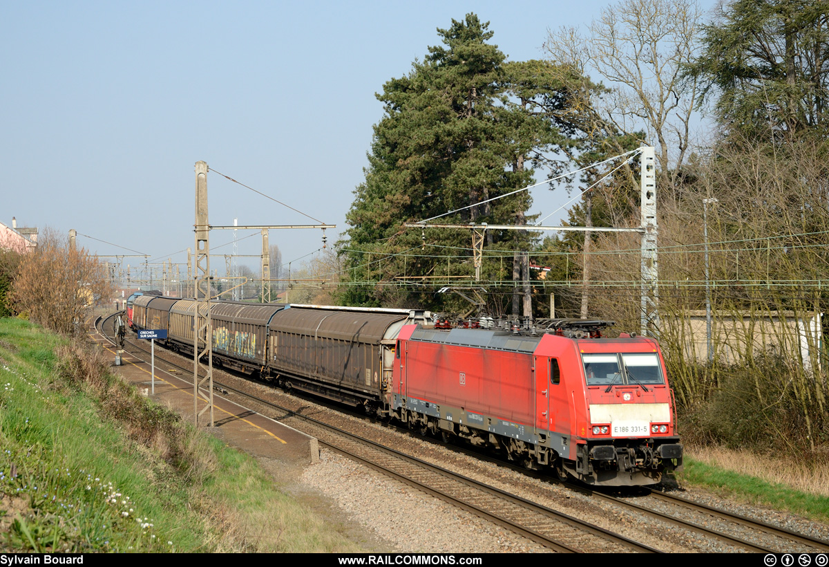 140307_DSC_6285_ECR_-_E_186-331_-_Creches_sur_Saone.jpg