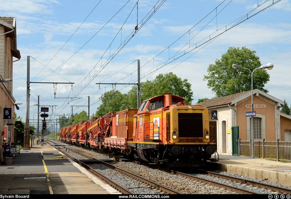 140519_DSC_6853_Colas_Rail_-_V_211_-_Crottet.jpg