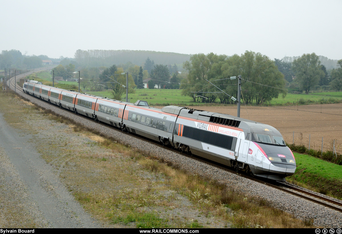 141028_DSC_7765_SNCF_-_Iris_320_-_Grieges.jpg