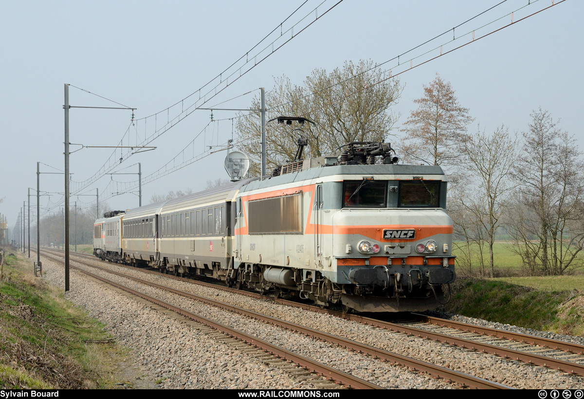 150319_DSC_8310_SNCF_-_BB_22405_-_Vonnas.jpg