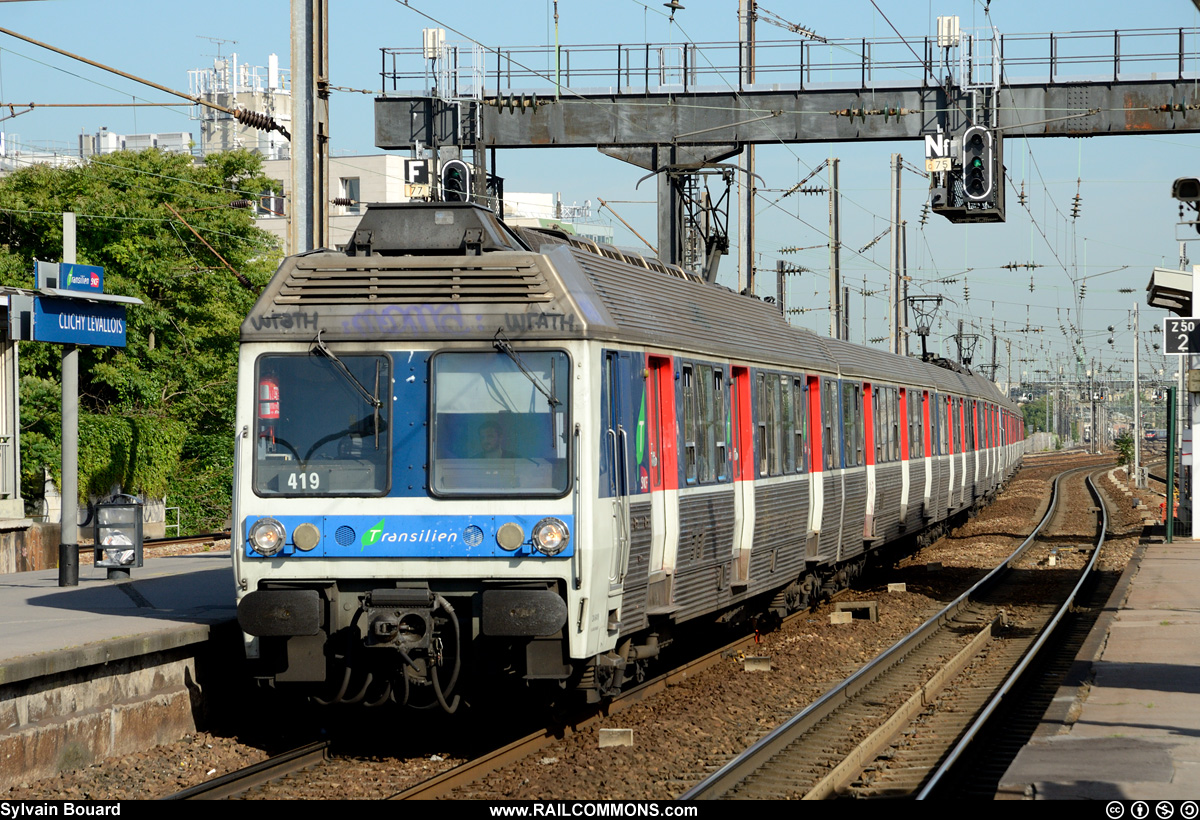 150604_DSC_8831_SNCF_-_Z_6420_-_Clichy.jpg